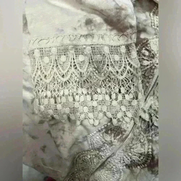 Women’ XL NWT LOGO LAVISH Hand Tie Dyed duster/jacket with lace and appliqués - Picture 6 of 8